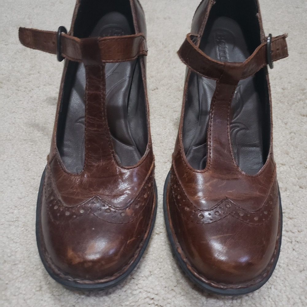 Born Mary Jane style heels